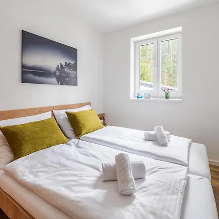 Lipno View Deluxe - Lakeside Village Apartment *
